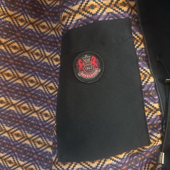 Pendleton Aztec Women’s Jacket - Picture 4 of 9